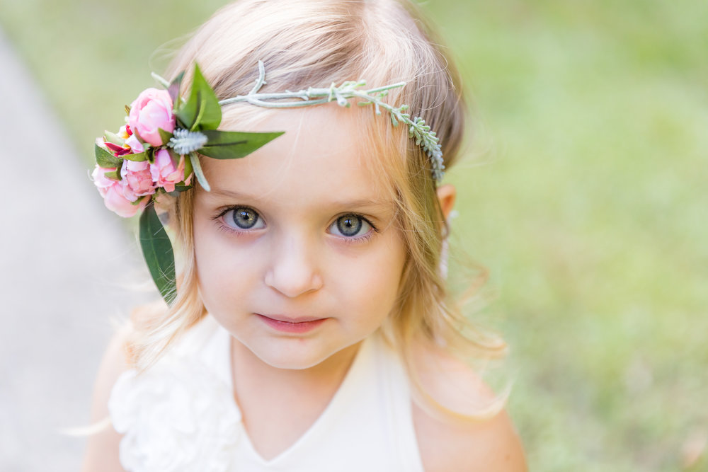 bride's daughter with flower crown
