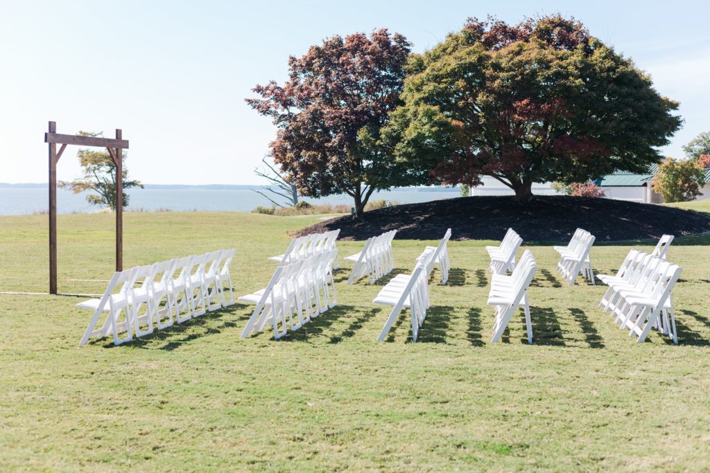 side view of outdoor ceremony location by the water at Kingsmill
